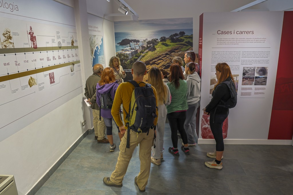 Foto: Amador García. Visita al Centre d'Interpretacio Blandae Ciutat Romana.