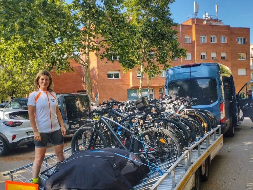 Foto: Vadebici. Organisation eines Fahrradtransfers.