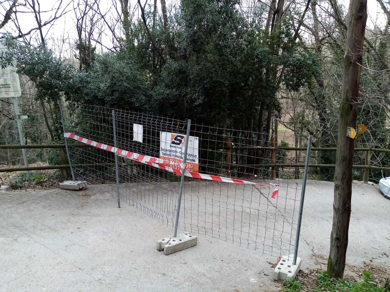 Foto: Consell Comarcal de la Selva. Verbesserungsarbeiten am Weg Camí del Molí in Hostalric.