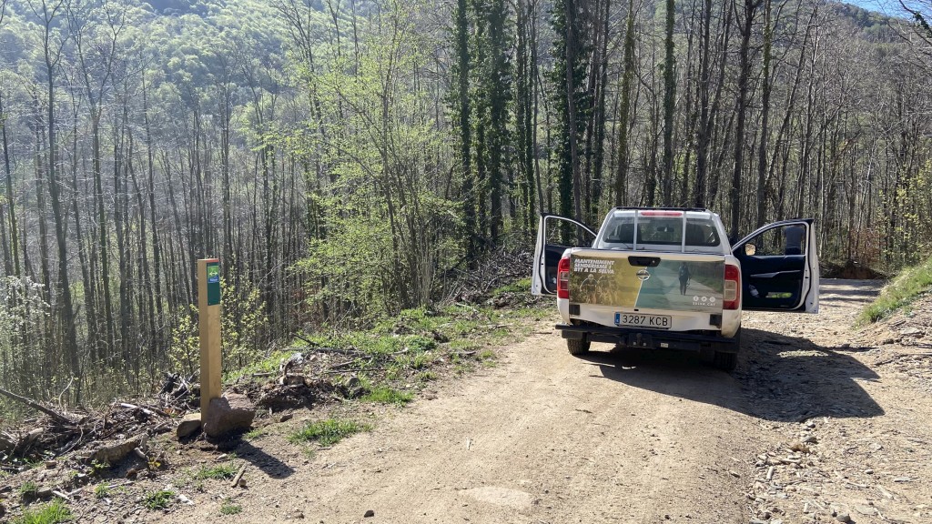 Photo : Tourdera. Travaux d’entretien de l’itinéraire dans la commune de Montseny.