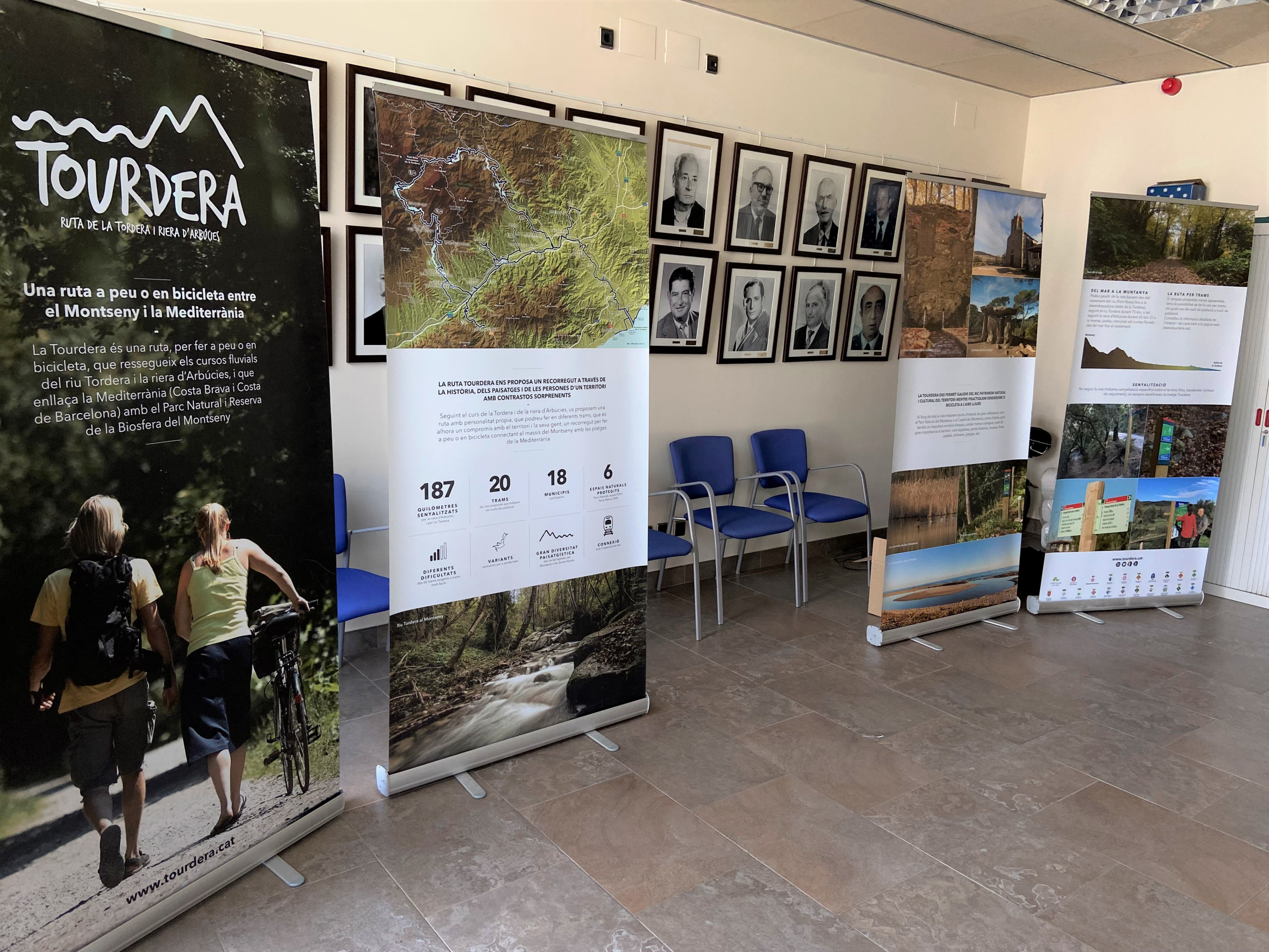 Tourdera project traveling exhibition at the session for businessmen of Sant Esteve de Palautordera