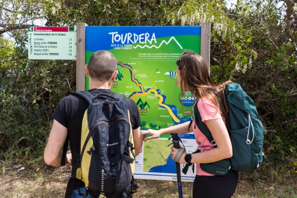 Foto: Jordi Rierola. Usuaris de la ruta al plafÃ³ de la desembocadura a Blanes.